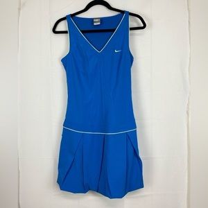 NIKE Fit Dry Tennis Athletic Dress Bubble Skirt in Blue size Medium